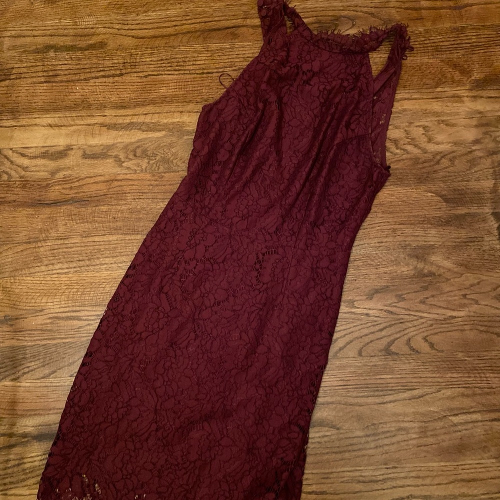 BB Dakota Cara Burgundy Lace Dress Size 4
